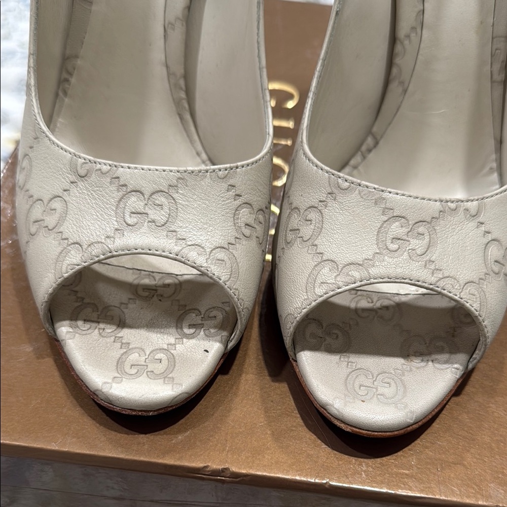 Gucci Cream Monogram Peep-Toe Heels - Picture 3 of 7